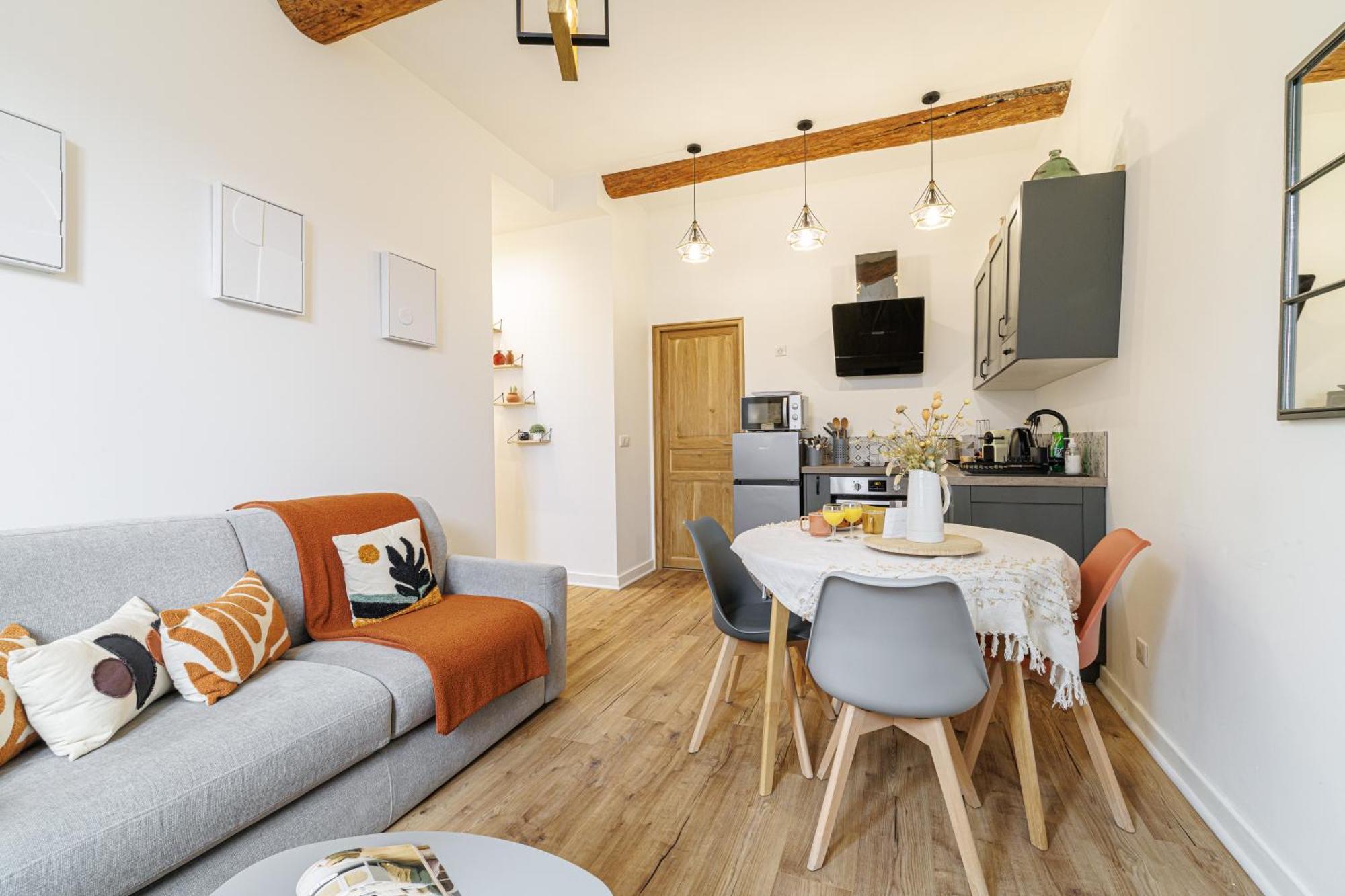 דירות Old Town Antibes Superb New Flat, For 3, Ac, Wi-Fi מראה חיצוני תמונה