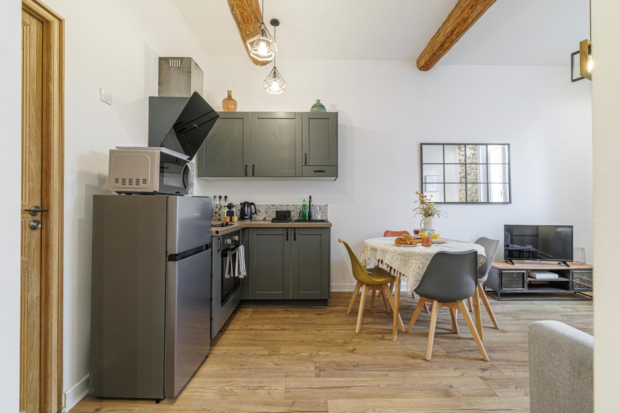 דירות Old Town Antibes Superb New Flat, For 3, Ac, Wi-Fi מראה חיצוני תמונה