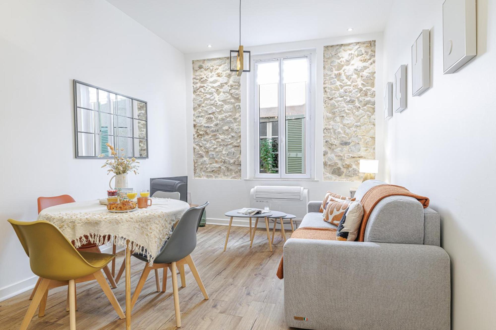 דירות Old Town Antibes Superb New Flat, For 3, Ac, Wi-Fi מראה חיצוני תמונה